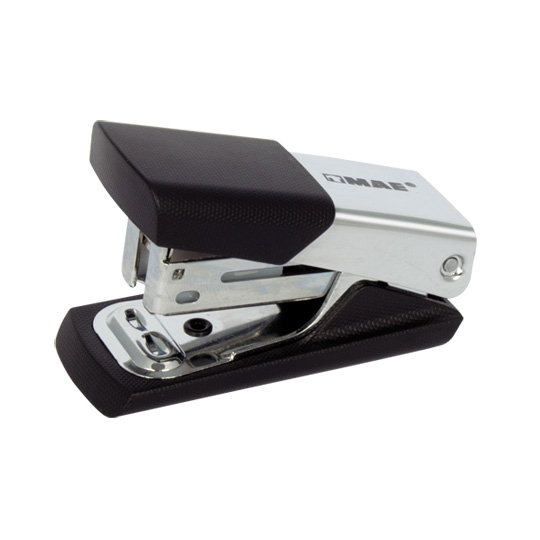 Mini Engrapadora Cromada Mae